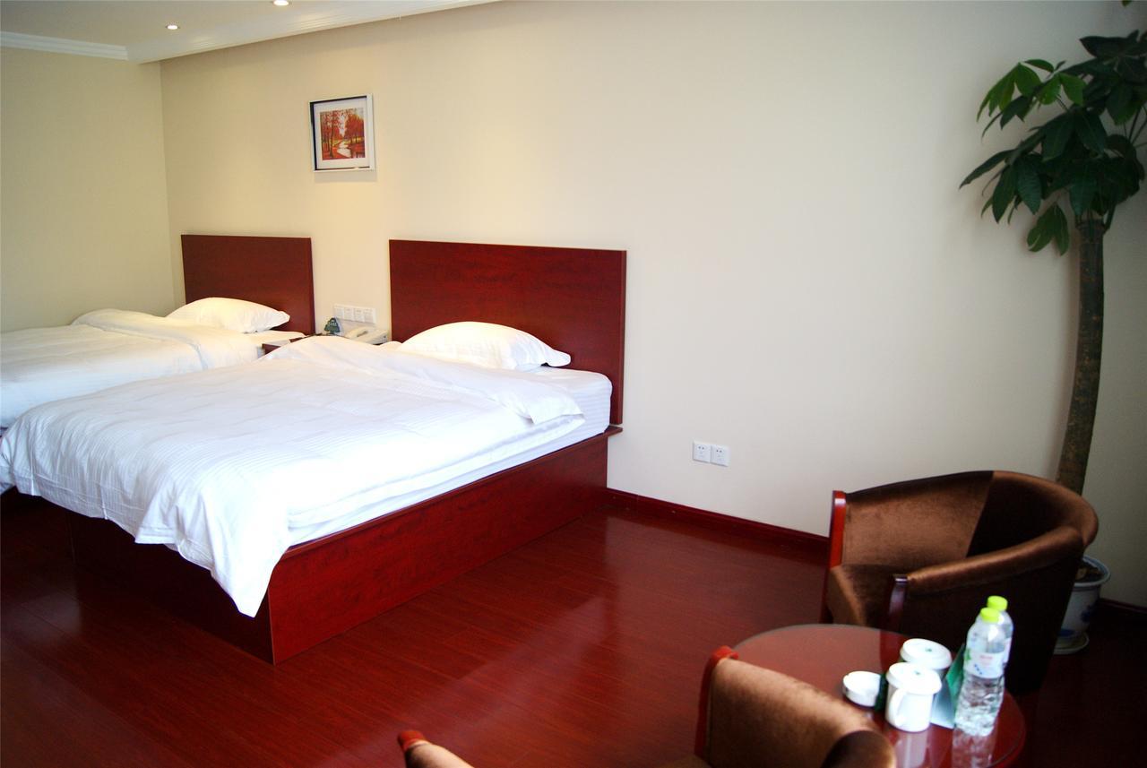 Greentree Alliance Yichang East Yichang Station Hotel Exterior foto